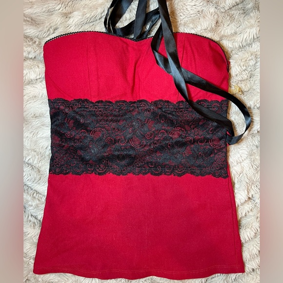 Red top - Picture 2 of 2